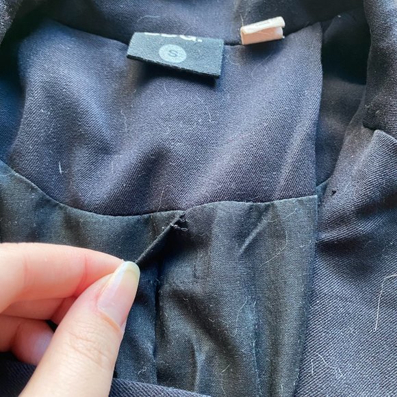 Black BDG Blazer - Picture 2 of 6